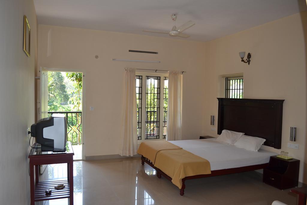 Ferienwohnung Kerala House Thekkady Exterior foto